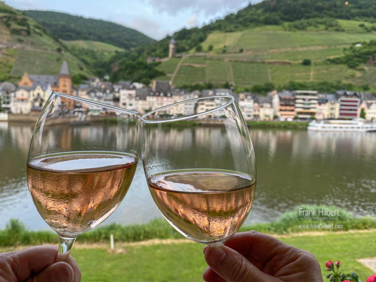"Ferienhaus An Der Mosel" Zell an der Mosel Exteriör bild