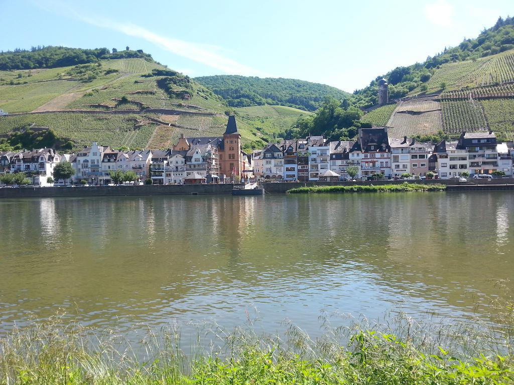 "Ferienhaus An Der Mosel" Zell an der Mosel Exteriör bild